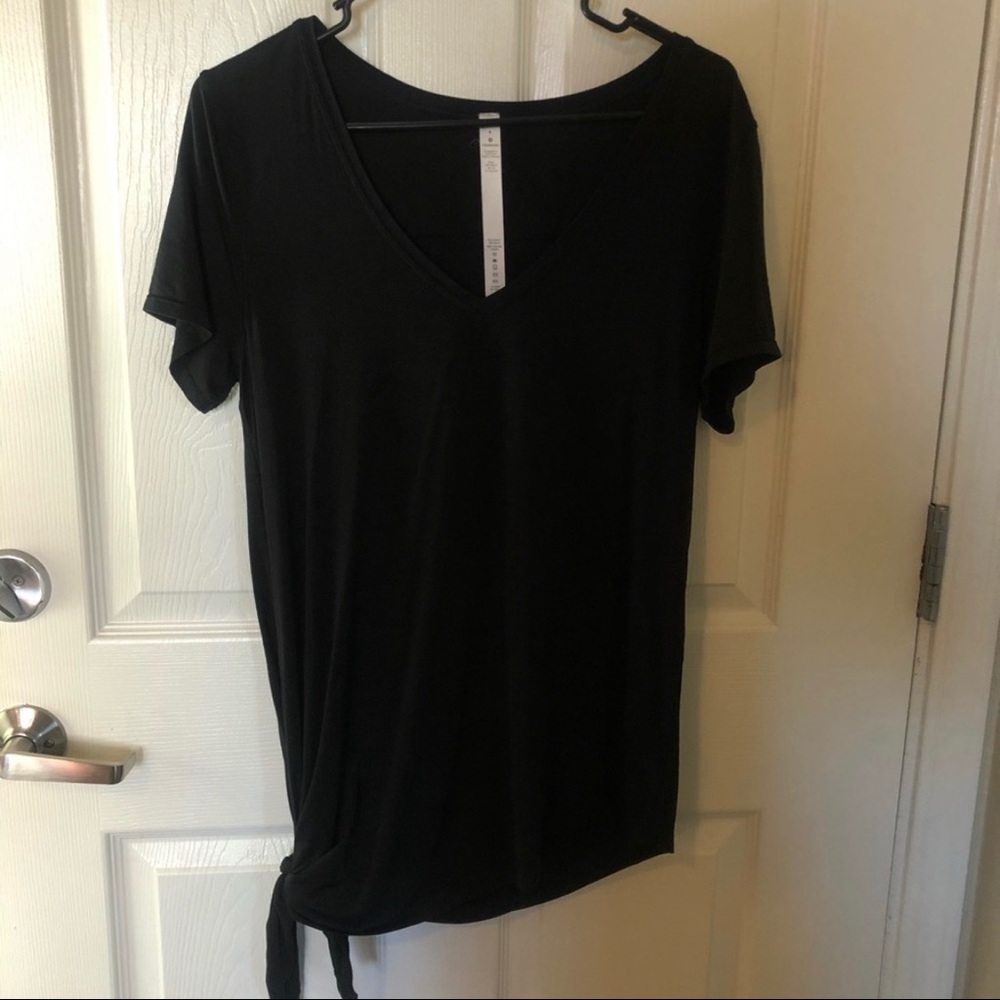 Lululemon Side-Tie Tee Size 4